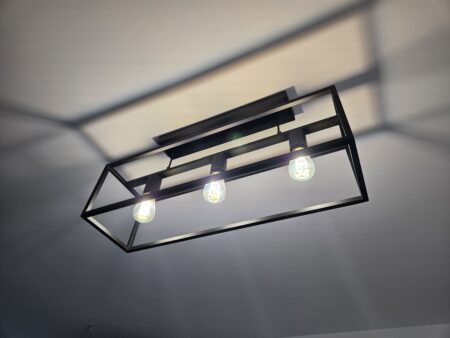 La casa smart costerà meno: Sensify trasforma le luci in sensori di movimento lampadine smart Philips Hue sensify