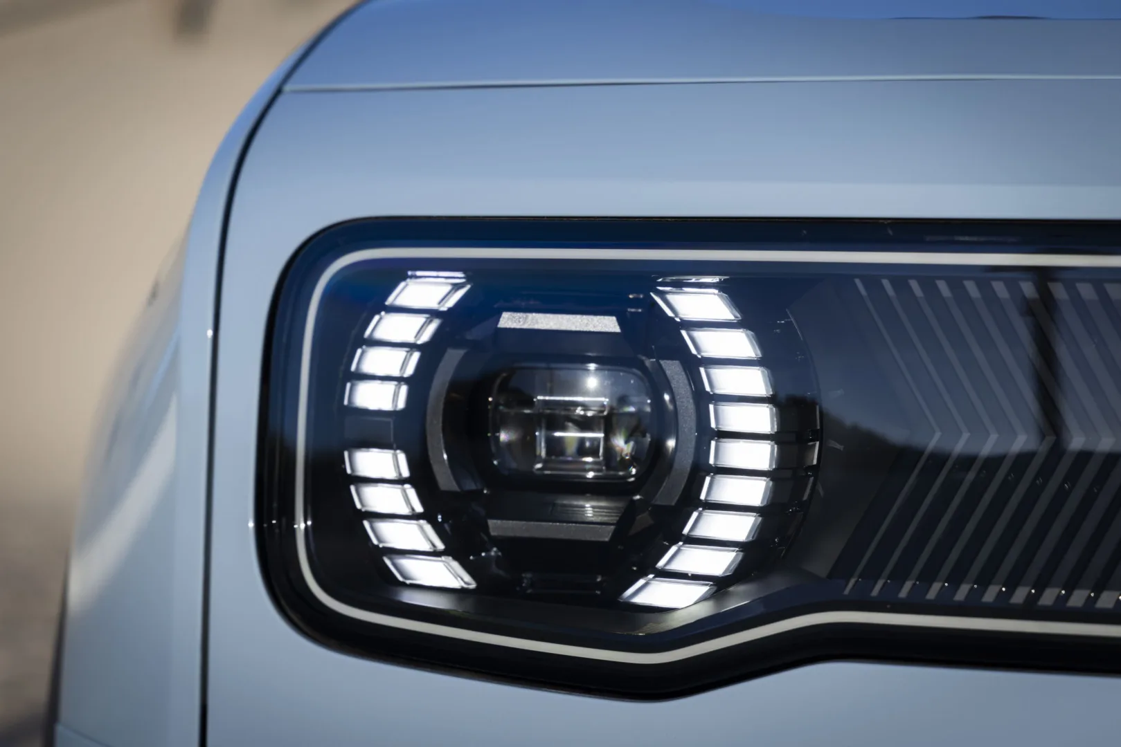 Renault 4 E Tech Electric 11