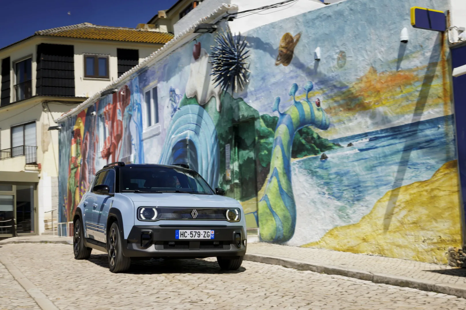 Renault 4 E Tech Electric 15