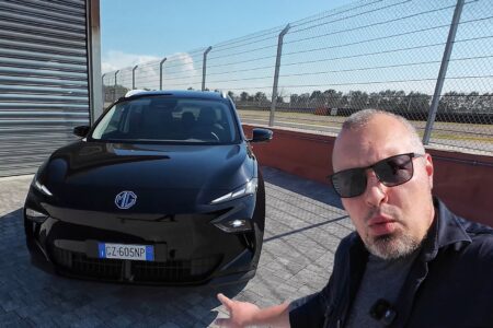 MGS5 EV: efficienza da Tesla, sicurezza da verificare, prima prova su strada | Video MGS5 EV
