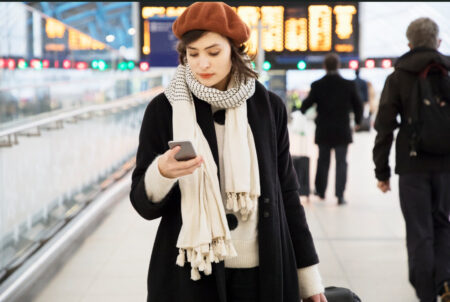I viaggi cambiano: ecco come tra digitale, Intelligenza Artificiale e trasporto multi-modale viaggi smartphone trainline