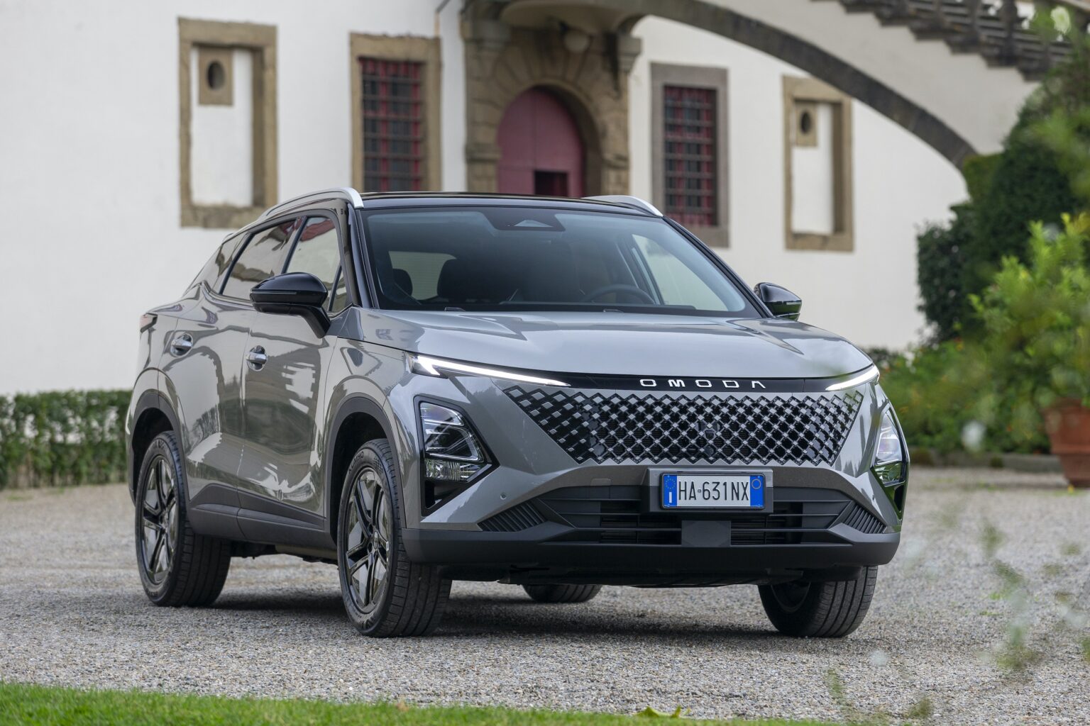 OMODA 5 Ibrida: recensione e prima prova del SUV SHS-H Full Hybrid, in offerta da 22.500 euro omoda 5 ibrida
