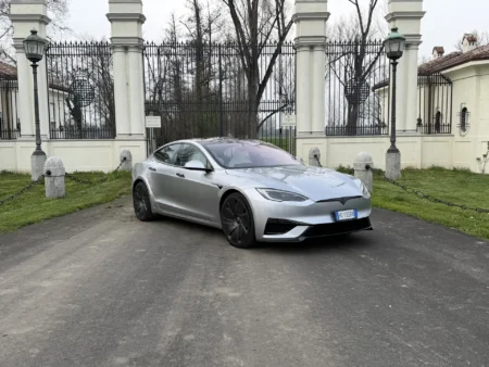Recensione Tesla Model S Plaid: 1.020 CV e 0-100 in 2,1 secondi. L’ultimo ballo… Tesla Model S Plaid