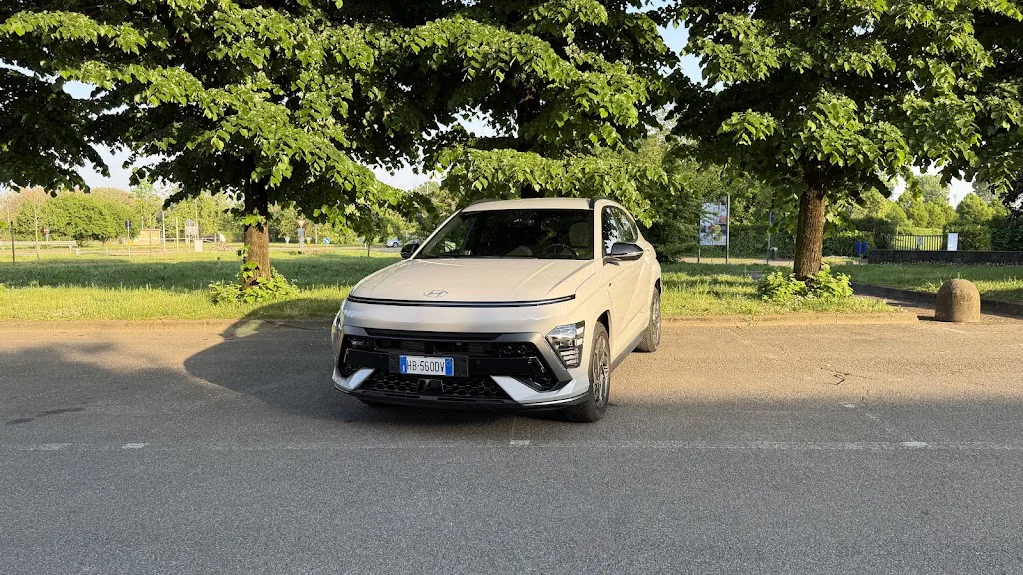 Hyundai Kona HEV