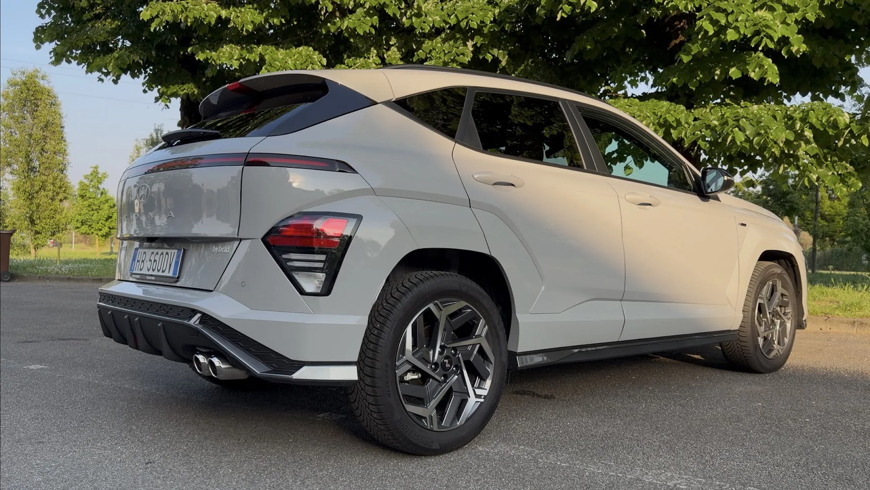 Hyundai Kona HEV