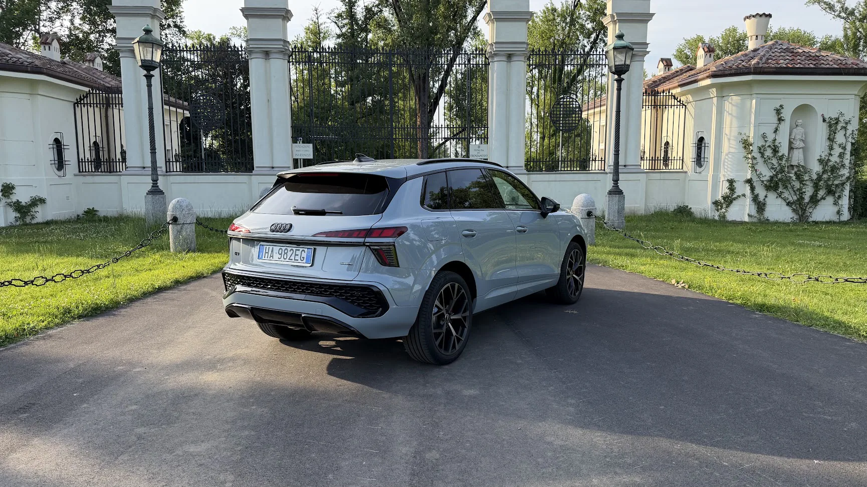audi q3 2.0 tfsi 12