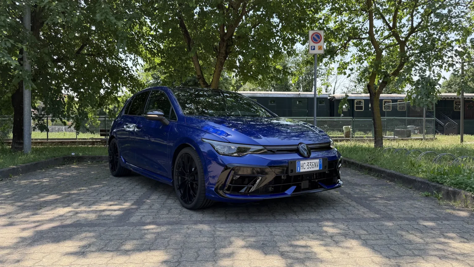 Volkswagen Golf R Black Edition: nel 2026 è la più completa di tutte? Volkswagen Golf R Black Edition