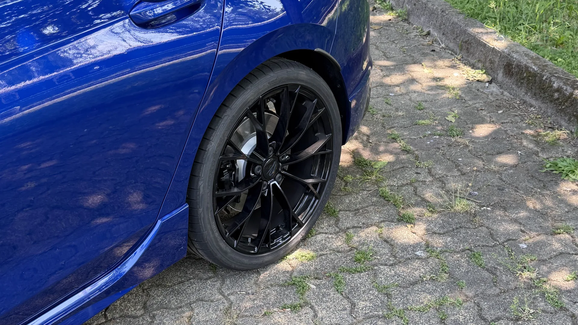 Volkswagen Golf R Black Edition