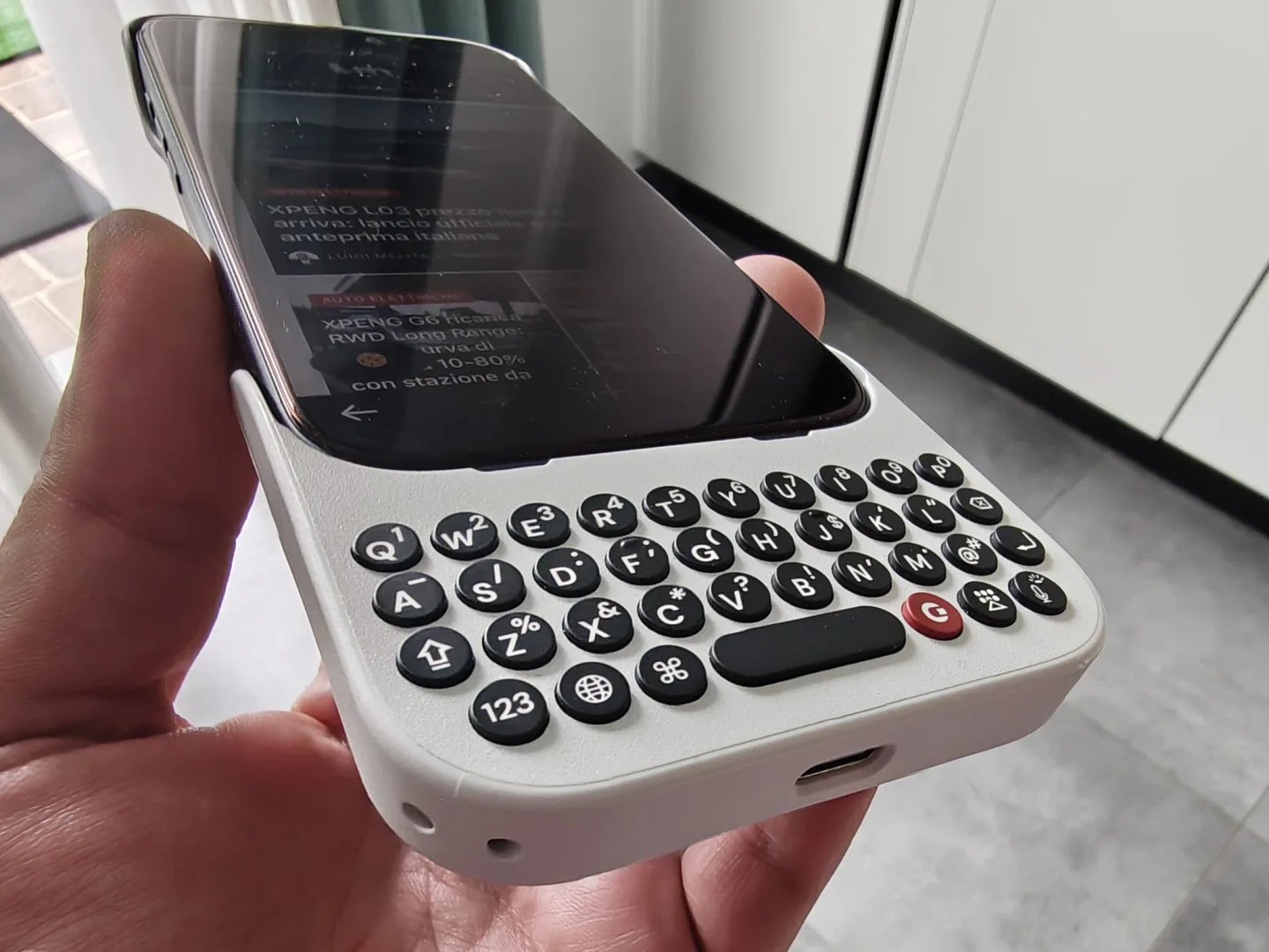 clicks keyboard iphone 17 pro 2