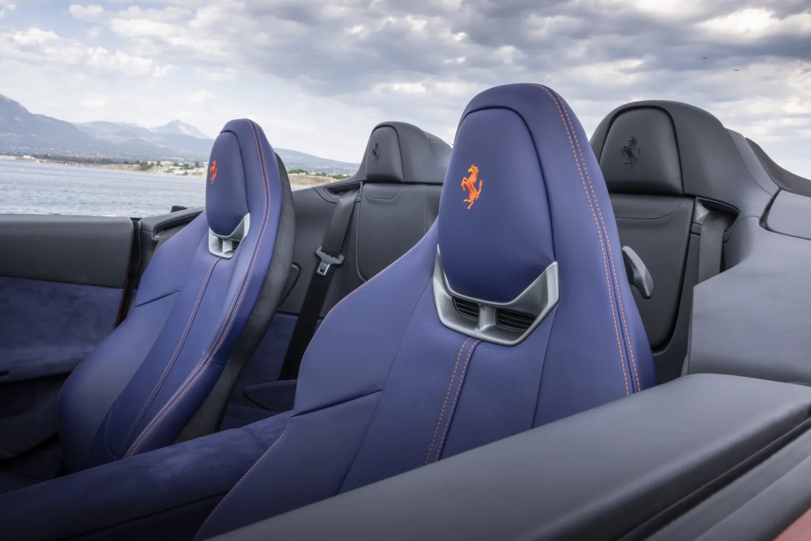 ferrari amalfi spider interni 2