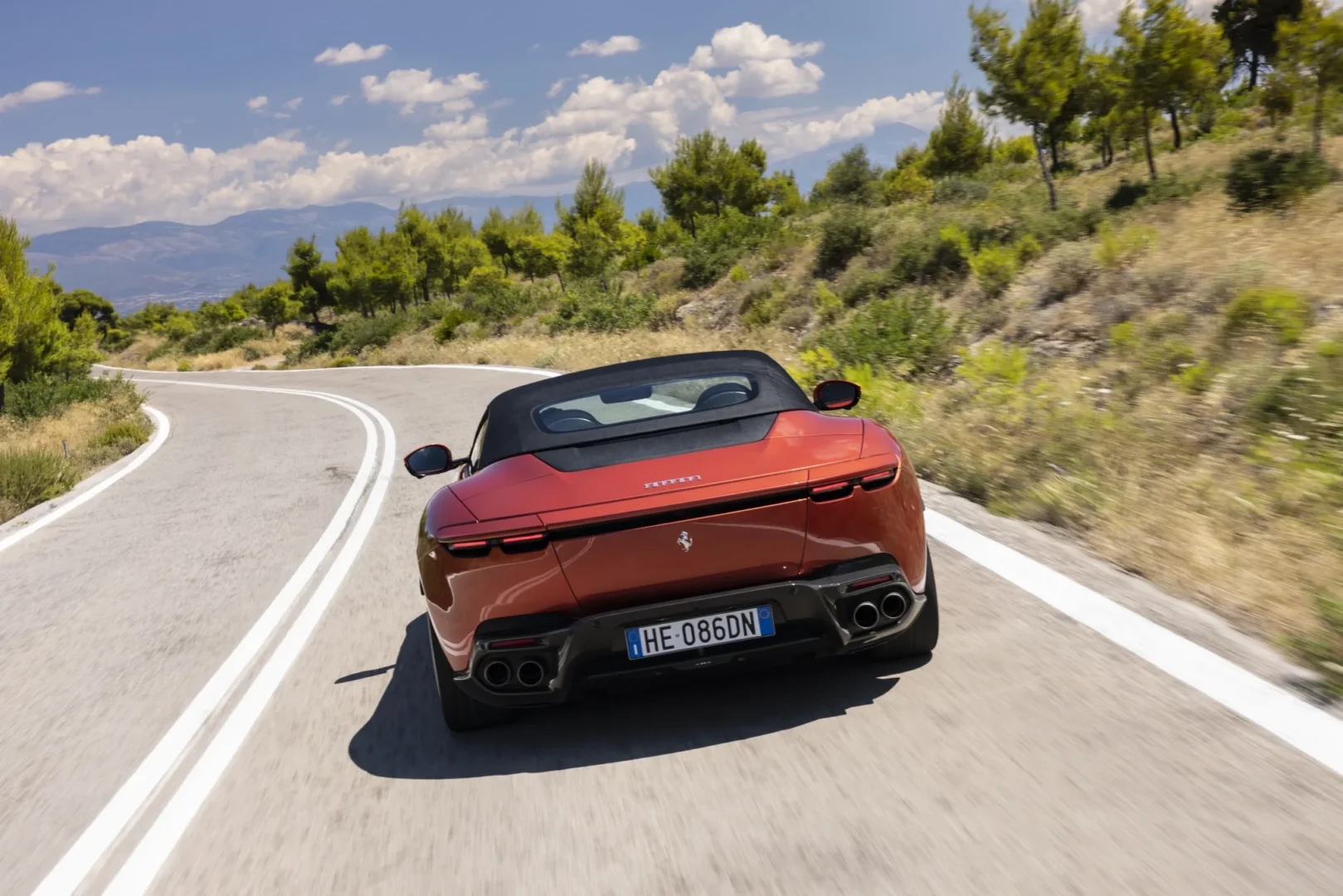 ferrari amalfi spider prova su strada