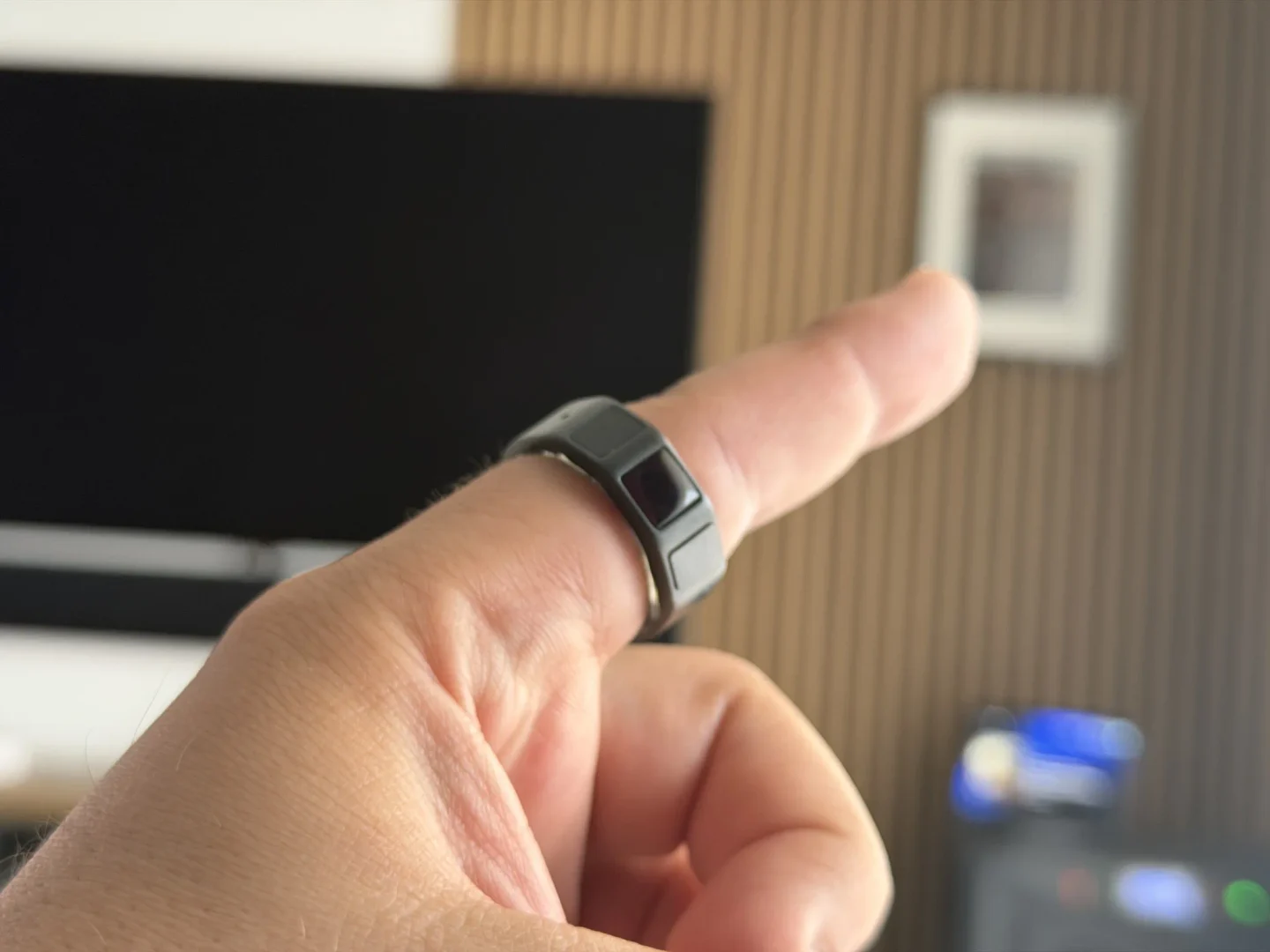 inmo ring 4 anello indossato