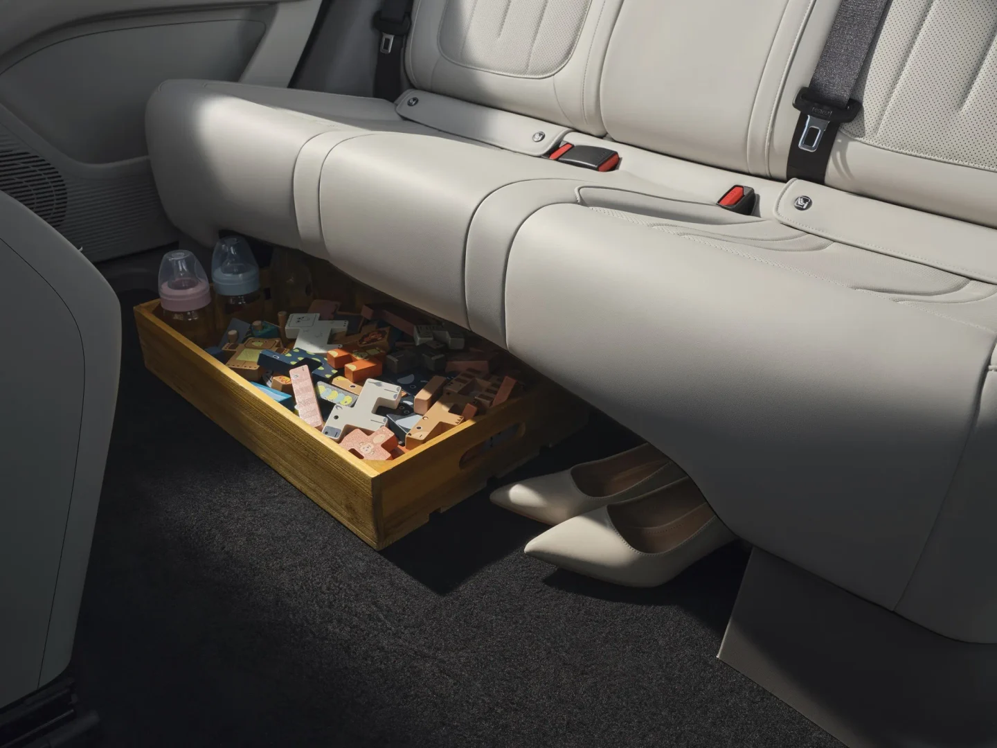 Geely E2 18