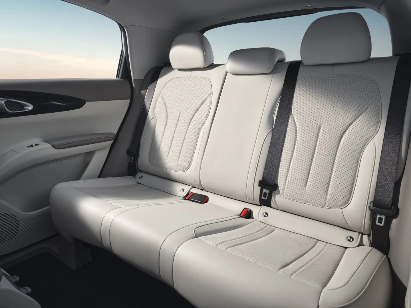Geely E2 23