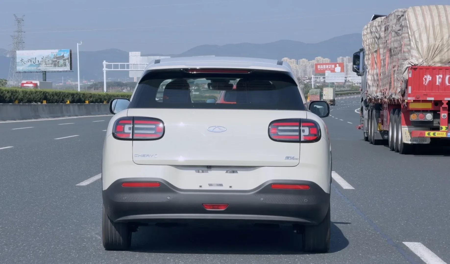 chery q prova su strada