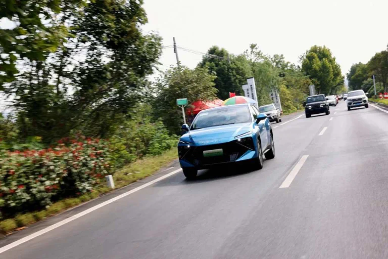 omoda 4 prova su strada