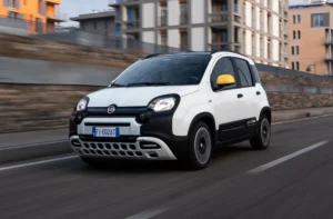 Auto più vendute a settembre 2026: la Panda doppia tutti, sul podio Avenger e 3008 Auto più vendute a settembre 2026: la Panda doppia tutti, sul podio Avenger e 3008